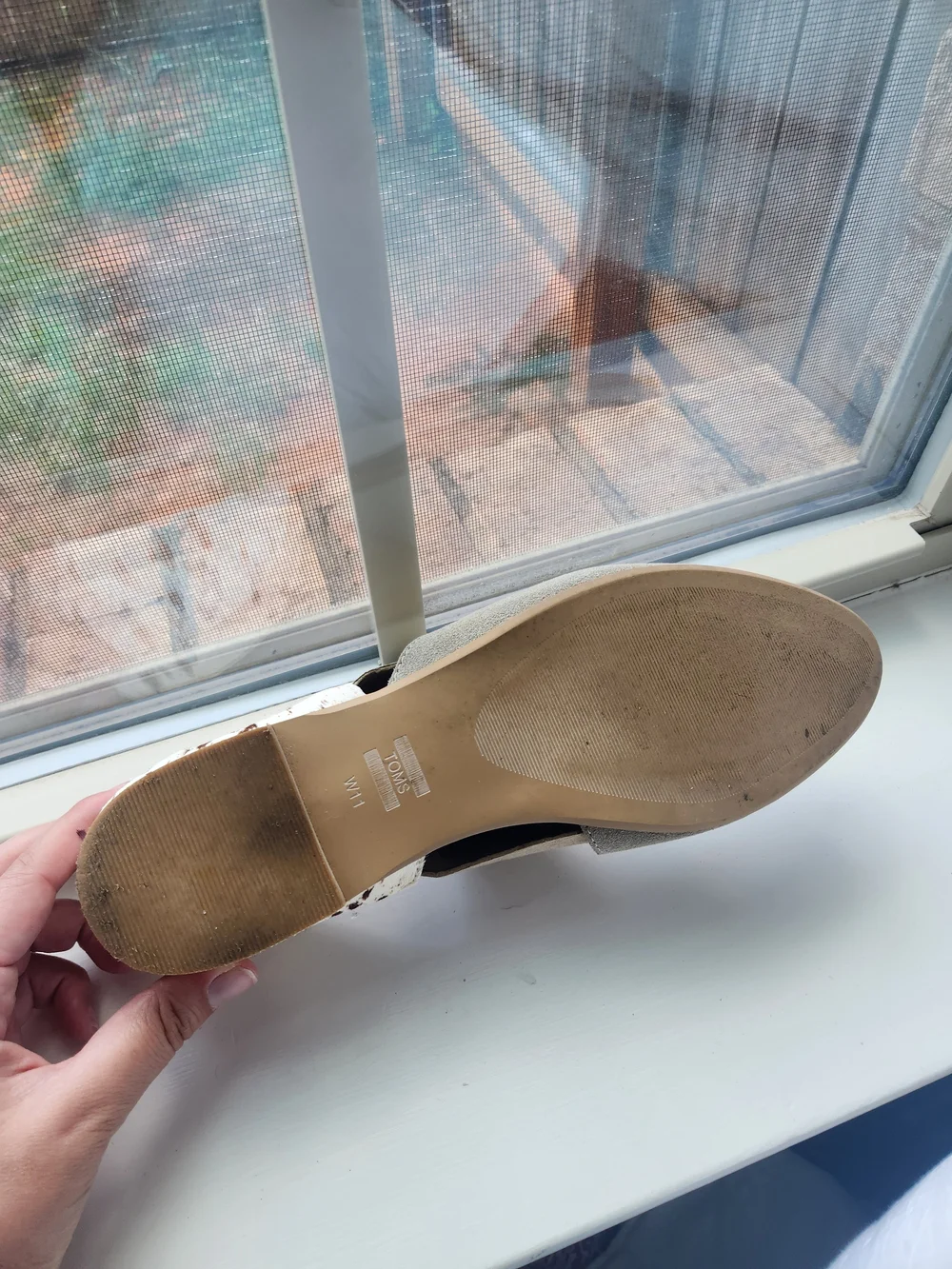 TOMS Womens Size 11: Cobblestone Suede/ Spotted Cow Hair